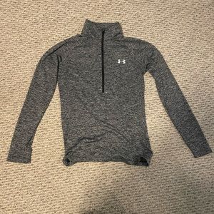 X-small Women’s Under Armour Heat-gear Quarter zip